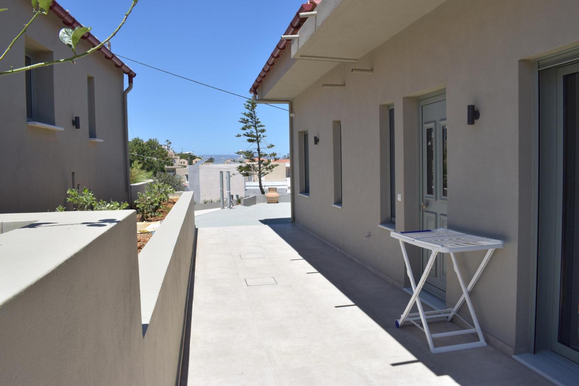 Romantic Corner Maisonette Houses Stalos Exterior photo
