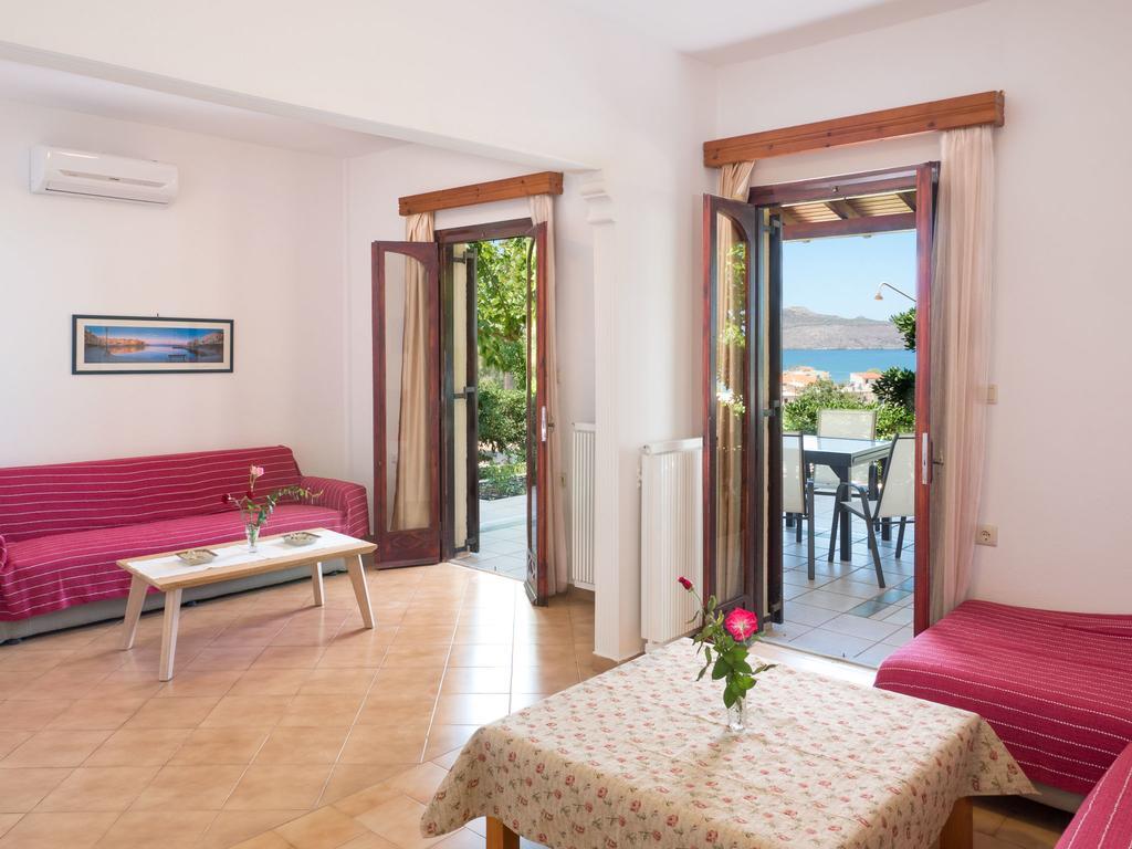 Romantic Corner Maisonette Houses Stalos Exterior photo